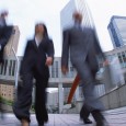 Protección optativa: las empresas deberán elegir entre licencias o suba del arancel La ministra de Industria recibió ayer a directivos de la Cámara de Fabricantes de Maquinaria y Equipos para la Industria (CAFMEI). Confirmó que siguen las licencias Suba del arancel externo...